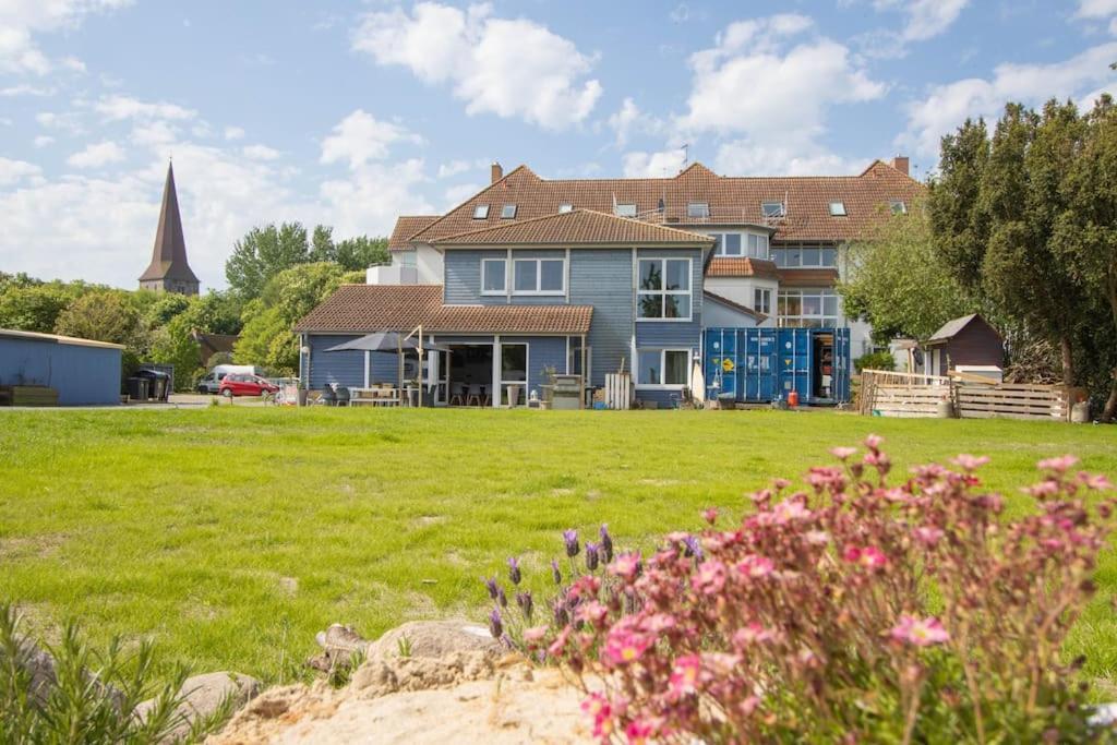Ferienwohnungen Fehmarn Mit Parkplatz In Petersdorf ภายนอก รูปภาพ